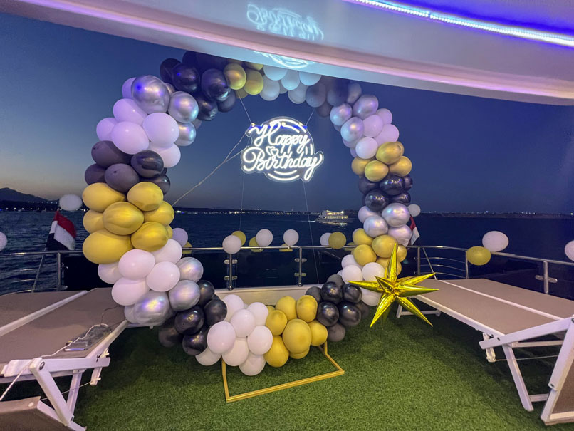 Birthday organize on the yacht in sharm el sheikh