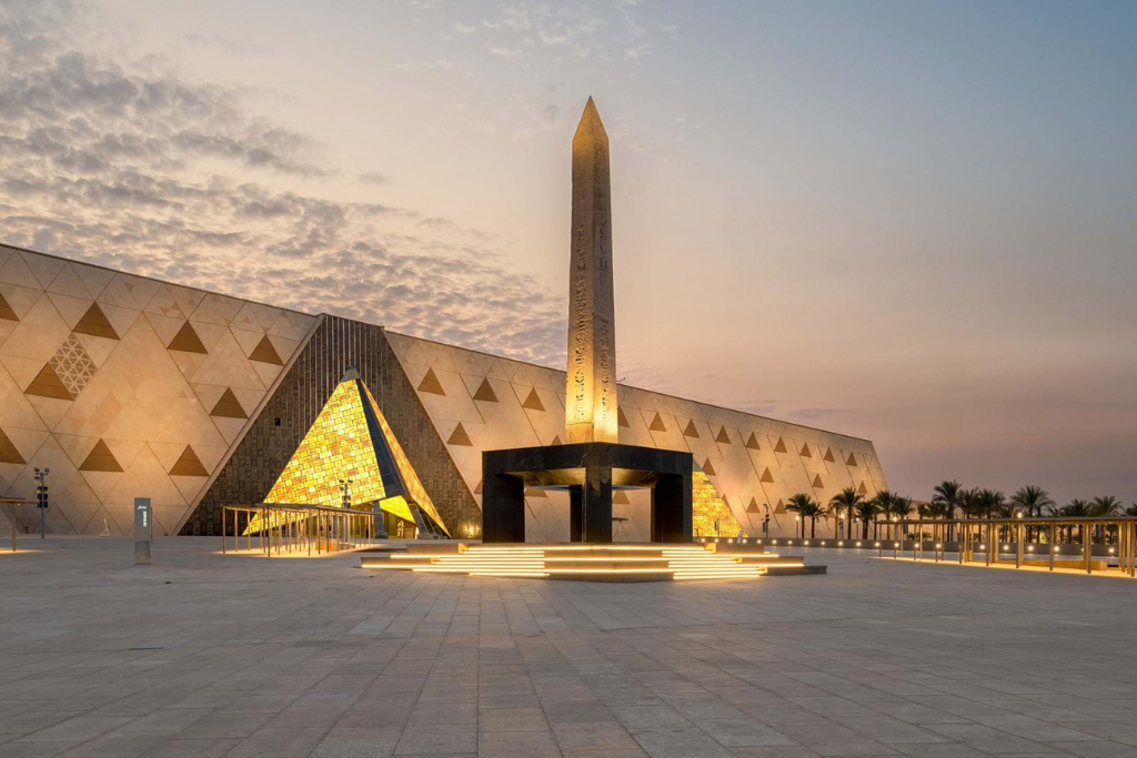 Tour di un giorno al Cairo in aereo con visita al Grande Museo Egizio di Sharm El Sheikh