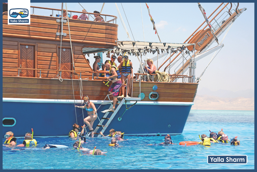 Escursione con la barca dei pirati a Sharm El Sheikh